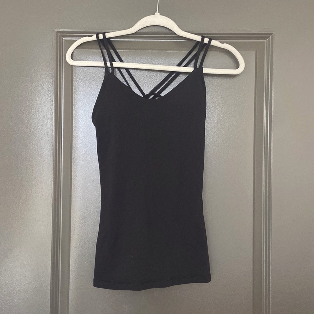 Lululemon tank
